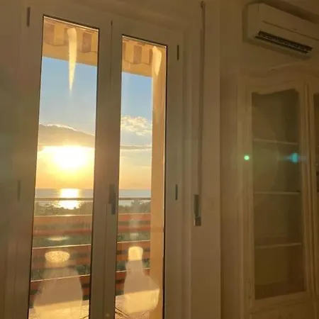 Casa Diana Vista Mare شقة